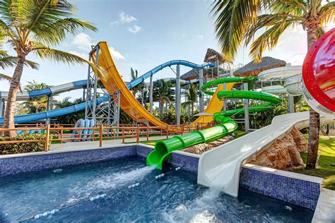 caribbean hotels with water park.